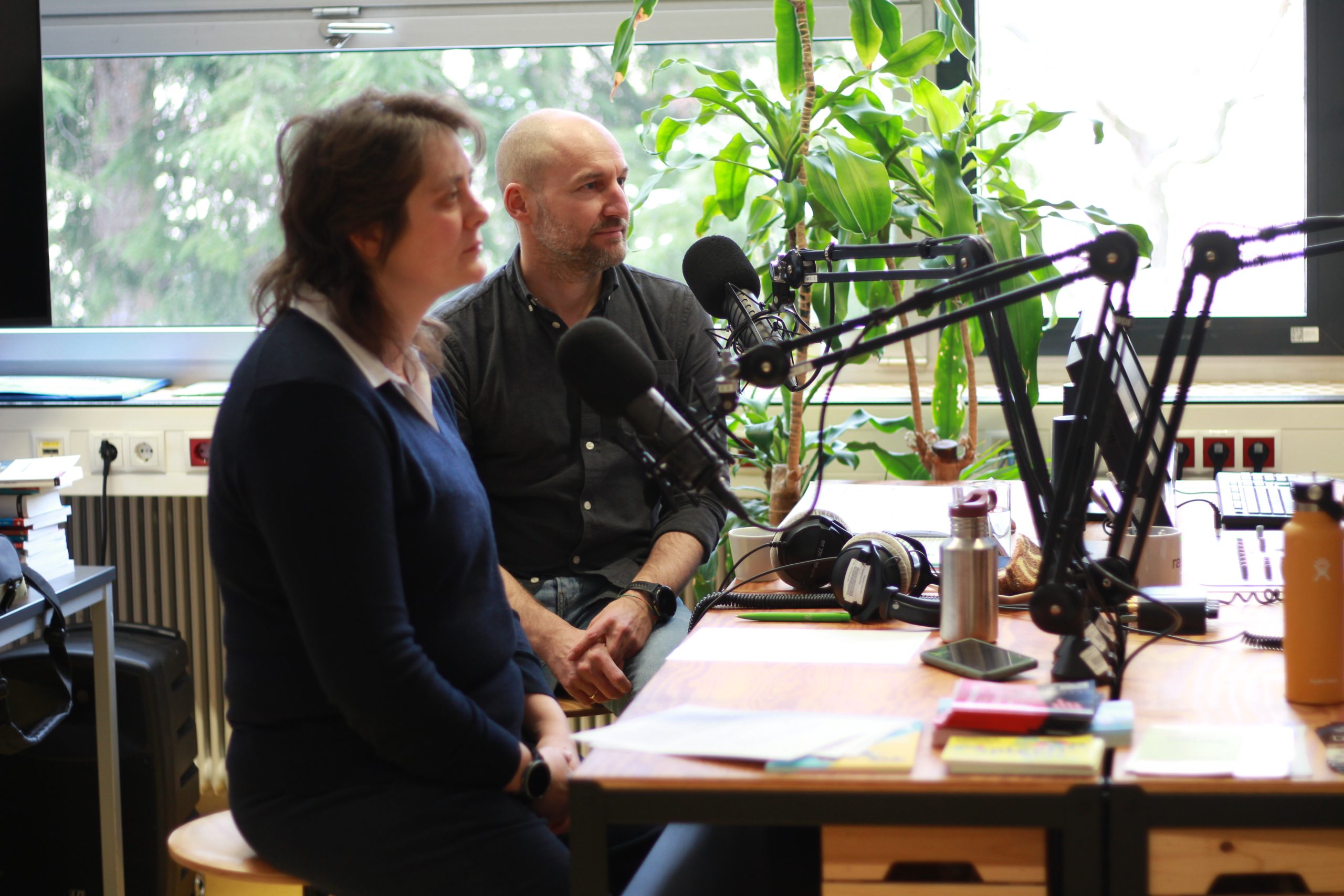 HS-Prof.in Mag.a Dr.in Corinna Koschmieder und HS-Prof. Mag. Martin Auferbauer PhD im Gespräch